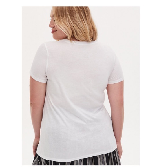 NWT TORRID MUERTA SKULL SLIM FIT CREW TEE - Picture 2 of 5